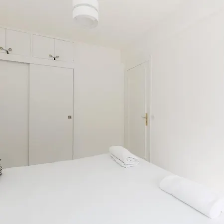 Apartmán Immogroom - 1 Bedroom - Balcony - Calm